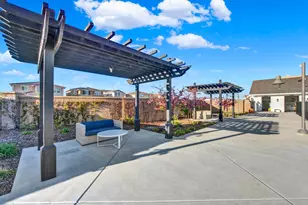 3530 Damora Ave, Sacramento, CA 95835 - Photo 71