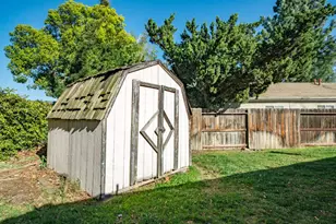 10990 Pleasant Valley Ct, Stockton, CA 95209 - Photo 41