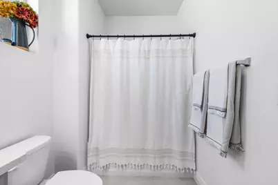 2717 N Cove Drive, Sacramento, CA 95833 - Photo 25