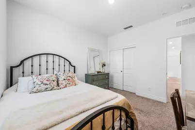 2717 N Cove Drive, Sacramento, CA 95833 - Photo 21