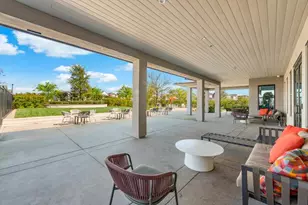 2717 N Cove Dr, Sacramento, CA 95833 - Photo 37