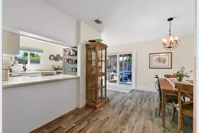 6 Coastal Court, Sacramento, CA 95831 - Photo 21