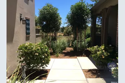 72 S Rio Rapido, Tracy, CA 95391 - Photo 3
