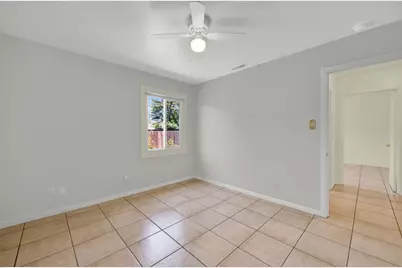 11 Lincoln Avenue, Woodland, CA 95695 - Photo 17