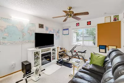 7301 Sunsweet Lane, Sacramento, CA 95828 - Photo 11