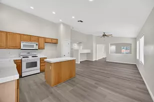 3364 Calla Lily Way, Sacramento, CA 95833 - Photo 11