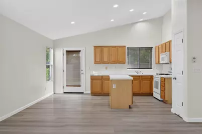 3364 Calla Lily Way, Sacramento, CA 95833 - Photo 7