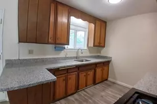 6088 Georgia Dr, North Highlands, CA 95660 - Photo 17