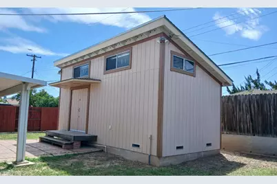 6088 Georgia Drive, North Highlands, CA 95660 - Photo 5