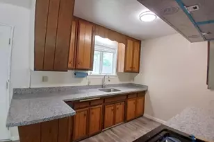 6088 Georgia Dr, North Highlands, CA 95660 - Photo 17
