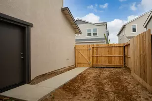 8384 Solfrid Wy, Elk Grove, CA 95757 - Photo 19