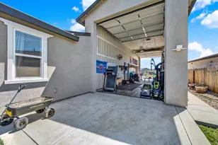 1517 Falabella Way, Olivehurst, CA 95961 - Photo 71