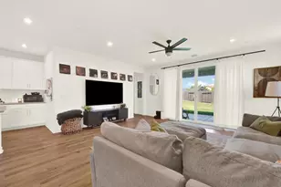 1517 Falabella Way, Olivehurst, CA 95961 - Photo 27