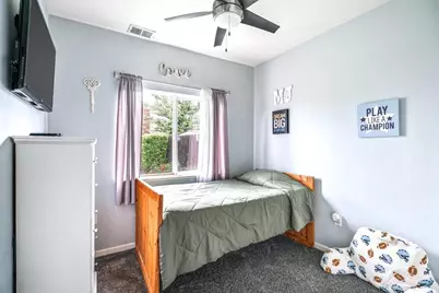 581 Main Avenue, Sacramento, CA 95838 - Photo 17