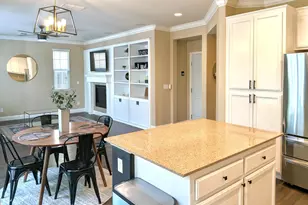 240 Soaring Hawk Ln, Sacramento, CA 95833 - Photo 15