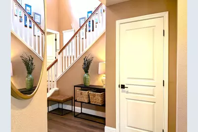 240 Soaring Hawk Lane, Sacramento, CA 95833 - Photo 21