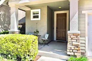 240 Soaring Hawk Ln, Sacramento, CA 95833 - Photo 3