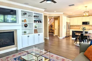 240 Soaring Hawk Ln, Sacramento, CA 95833 - Photo 9