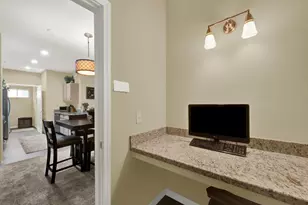 501 Gibson Dr, Roseville, CA 95678 - Photo 9