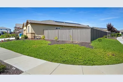 1398 Elkins Circle, Olivehurst, CA 95961 - Photo 3