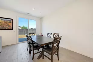 1398 Elkins Cir, Olivehurst, CA 95961 - Photo 27