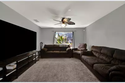 192 W Lincoln Avenue, Woodland, CA 95695 - Photo 51