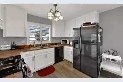 192 W Lincoln Avenue, Woodland, CA 95695 - Photo 37