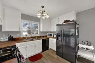 192 W Lincoln Ave, Woodland, CA 95695 - Photo 37