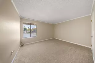 3660 W Benjamin Holt Dr, Stockton, CA 95207 - Photo 17