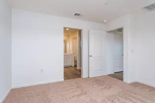 2263 Marlene Ct, Newman, CA 95360 - Photo 9