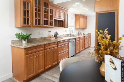 2887 Kimberly Court, West Sacramento, CA 95691 - Photo 11