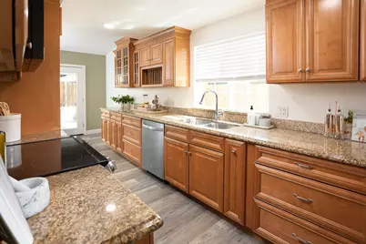 2887 Kimberly Court, West Sacramento, CA 95691 - Photo 13