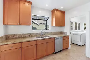 1812 El Monte Ave, Sacramento, CA 95815 - Photo 11