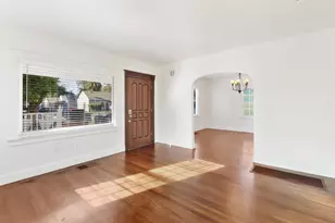 1812 El Monte Ave, Sacramento, CA 95815 - Photo 15