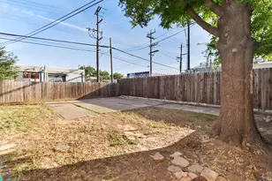 1812 El Monte Ave, Sacramento, CA 95815 - Photo 35