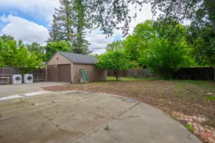 10 Palm Ave, Woodland, CA 95695 - Photo 13