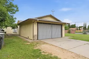 7200 Strand St, Sacramento, CA 95828 - Photo 3