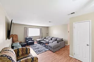 7200 Strand St, Sacramento, CA 95828 - Photo 15