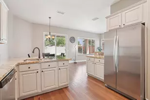 1217 Hemingway Dr, Roseville, CA 95747 - Photo 17