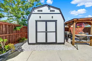 1968 Branding Iron Way, Plumas Lake, CA 95961 - Photo 73