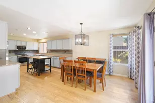 10730 Ivoryton Way, Mather, CA 95655 - Photo 13