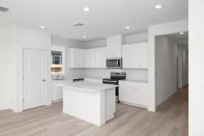 816 Helmsley Lane, Patterson, CA 95363 - Photo 3
