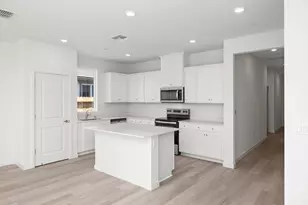 816 Helmsley Ln, Patterson, CA 95363 - Photo 3