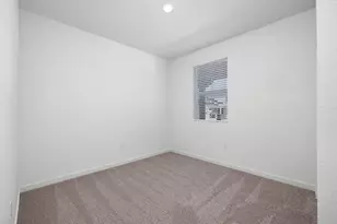 816 Helmsley Ln, Patterson, CA 95363 - Photo 13