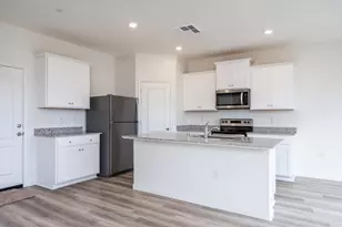 2259 Travis Ct, Newman, CA 95360 - Photo 3
