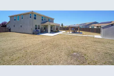 503 Madrone Street, Lathrop, CA 95330 - Photo 3