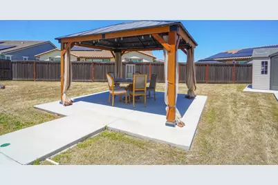 503 Madrone Street, Lathrop, CA 95330 - Photo 5