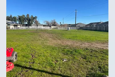 1458 Buttercup Lane, Olivehurst, CA 95961 - Photo 27