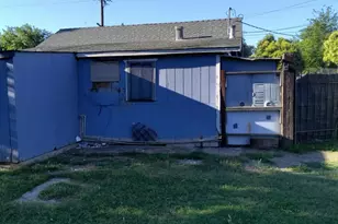 1727 5th Ave, Olivehurst, CA 95961 - Photo 11