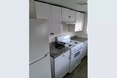 1727 5th Avenue, Olivehurst, CA 95961 - Photo 5